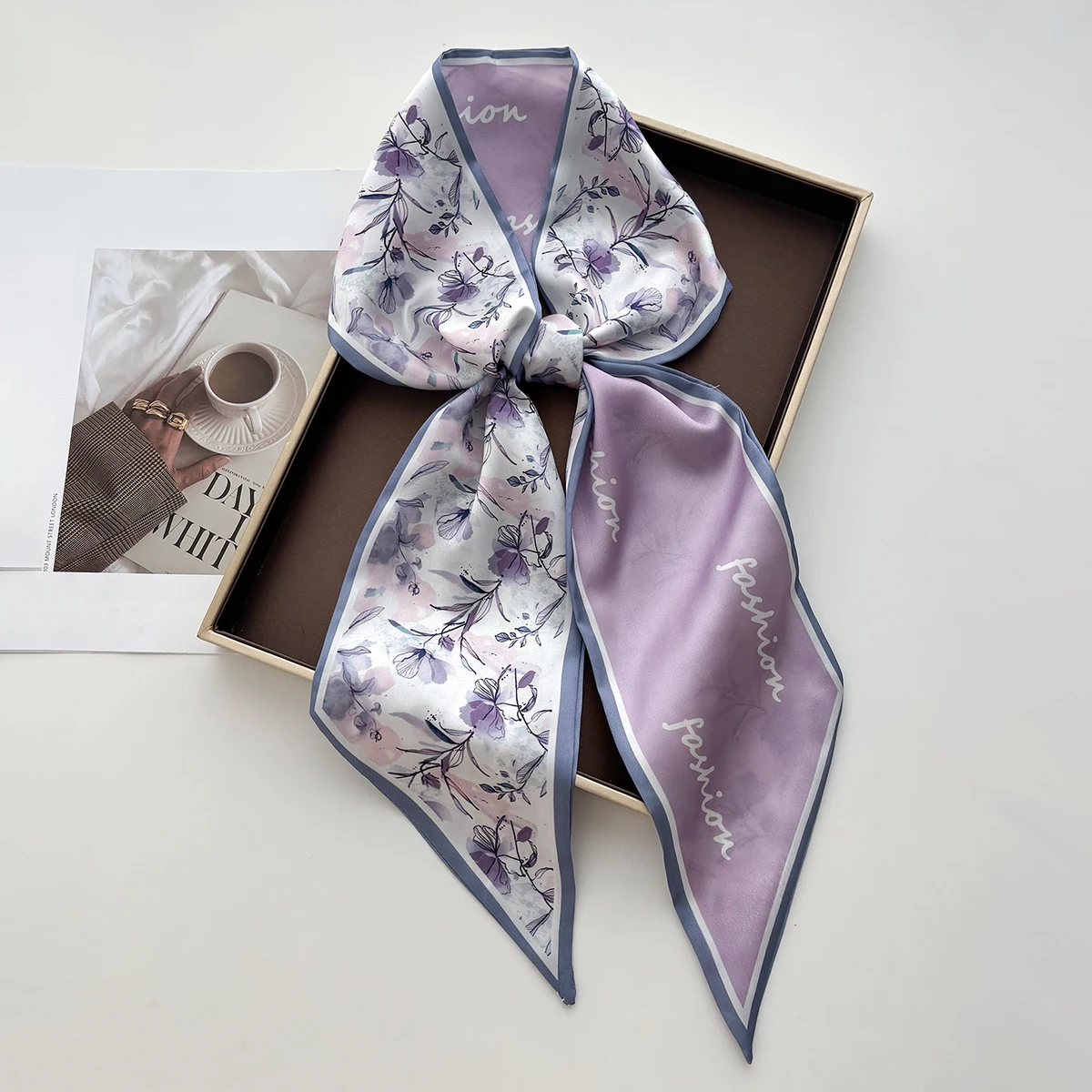 Luxury Skinny Scarves For Women Fashion HairBand Imitation Silk Scarf Ribbon Tie Neck Pueple Floral Wrist Belt Neckerchief
Luxury Skinny Scarves For Women Fashion HairBand Imitation Silk Scarf Ribbon Tie Neck Pueple Floral Wrist Belt Neckerchief