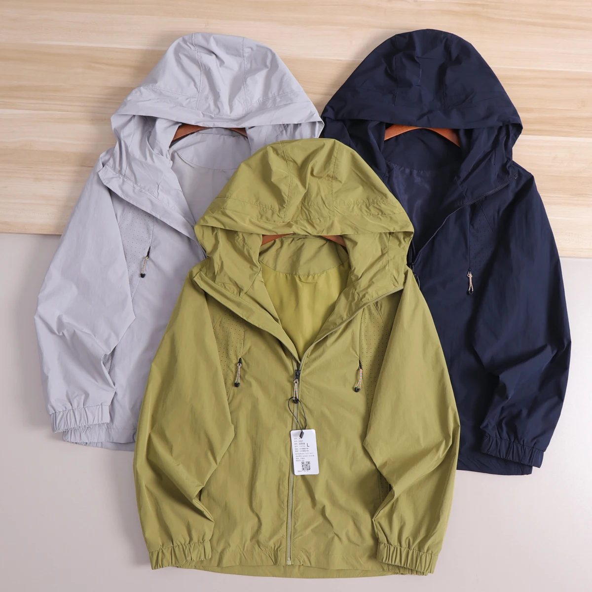 Men's Lightweight Breathable Fishing Jacket Quick Dry Outdoor Ice Silk Coat Spring Summer Casual Style Long Sleeve Zipper Clo...
Men's Lightweight Breathable Fishing Jacket Quick Dry Outdoor Ice Silk Coat Spring Summer Casual Style Long Sleeve Zipper Clo...