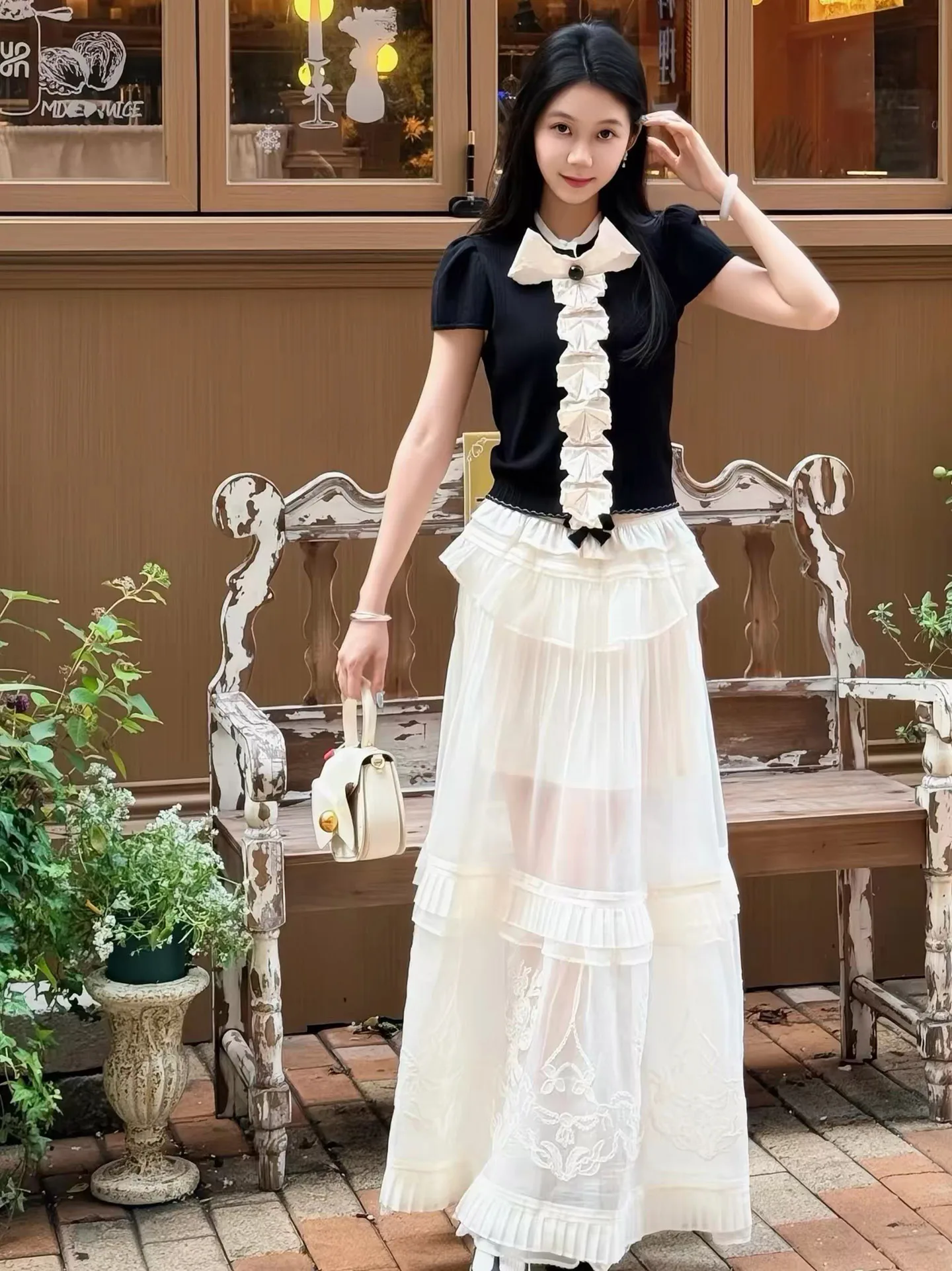 Summer Thin Lace Embroidery Tulle A-Line Skirt Fairy Skirt New 2026 Cake Skirt Knot mid Waist Polyester Fiber
Summer Thin Lace Embroidery Tulle A-Line Skirt Fairy Skirt New 2026 Cake Skirt Knot mid Waist Polyester Fiber