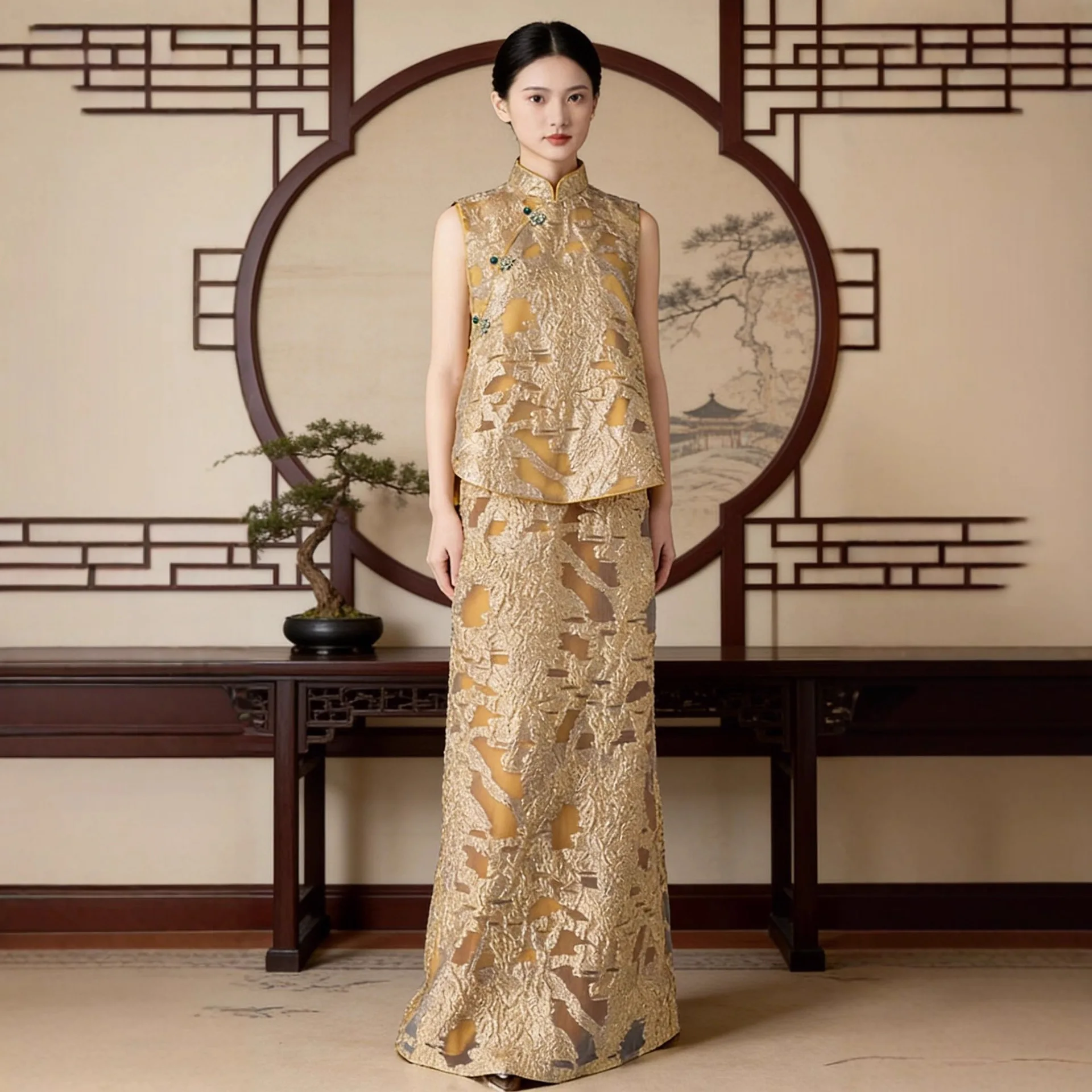 New Chinese Style Morning Dress Suit Bridal Stand Collar Sleeveless Dress Golden Design Light Luxury Toast Dress
New Chinese Style Morning Dress Suit Bridal Stand Collar Sleeveless Dress Golden Design Light Luxury Toast Dress