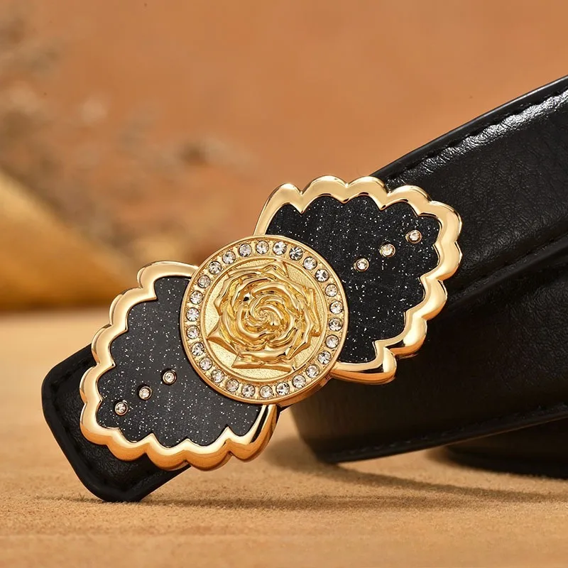 Ремень из натуральной кожи с гладкой пряжкой для женщин — тонкий пояс из воловьей кожи с минималистичной пластиной и пряжкой, универсальный корейский стиль
Ремень из натуральной кожи с гладкой пряжкой для женщин — тонкий пояс из воловьей кожи с минималистичной пластиной и пряжкой, универсальный корейский стиль