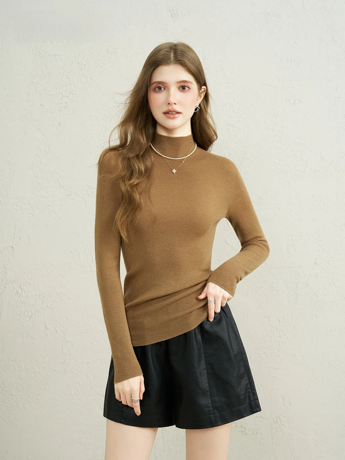 100% шерстяной вязаный свитер-базовый слой, универсальный модный американский стиль, приталенный крой, с длинными рукавами, зимнее пальто
100% шерстяной вязаный свитер-базовый слой, универсальный модный американский стиль, приталенный крой, с длинными рукавами, зимнее пальто