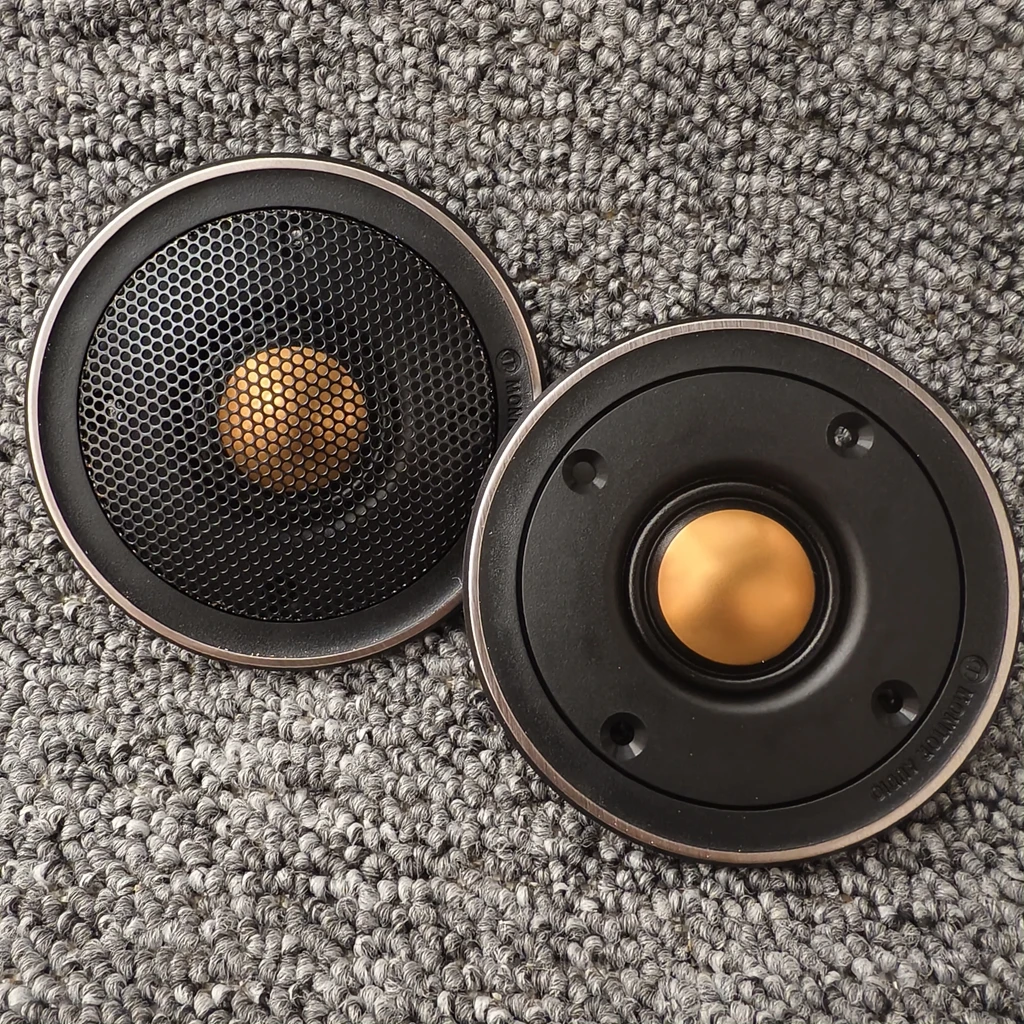 hifi DIY 3 inch Tweeter Speaker Unit Treble Loudspeaker Dome Gold Film Sound Good 82MM 4ohms Professional
hifi DIY 3 inch Tweeter Speaker Unit Treble Loudspeaker Dome Gold Film Sound Good 82MM 4ohms Professional