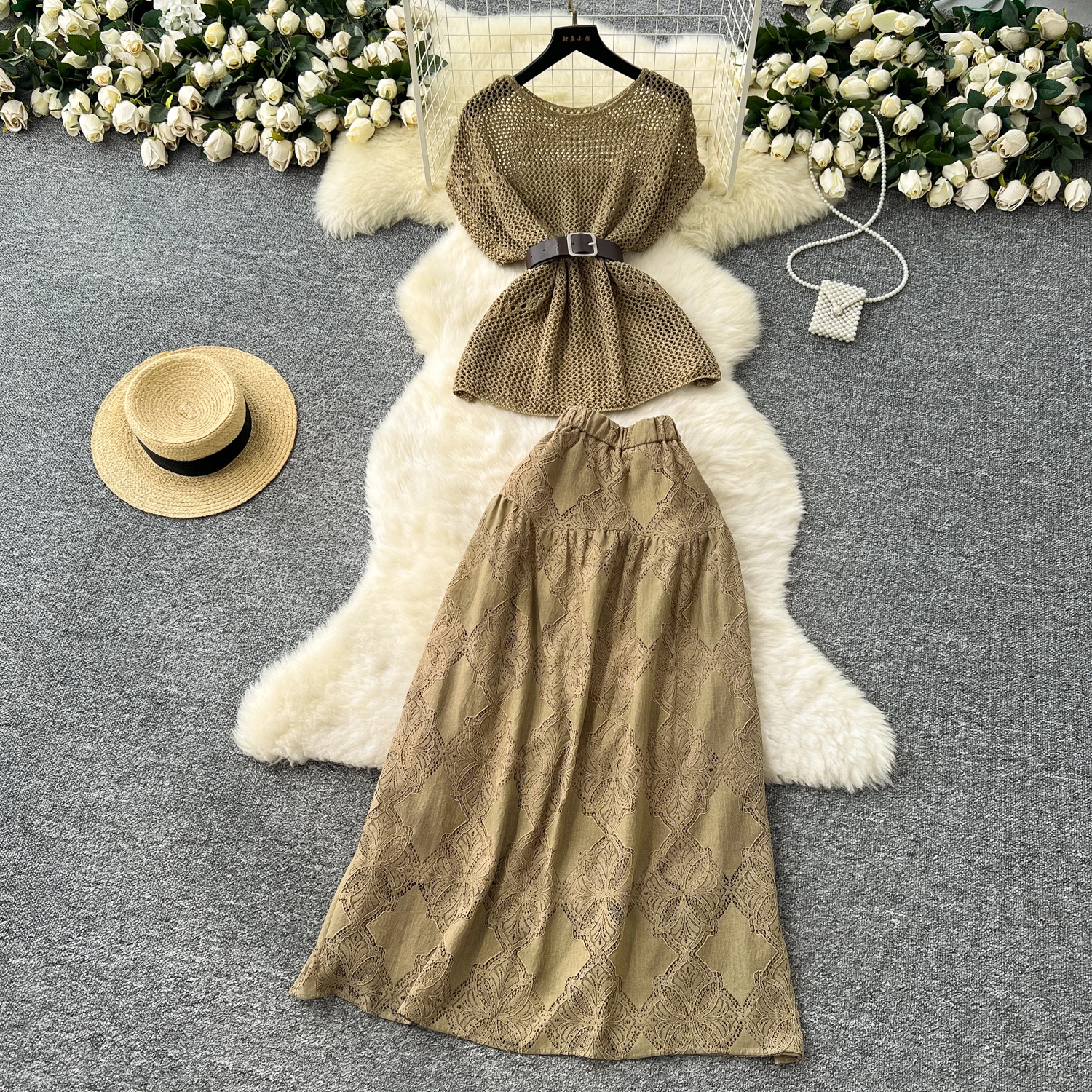 Chic Elastic Knit Bodycon hollow out sashes O Neck Women Elegant Korean Fashion Vestidos Summer Slim Dress
Chic Elastic Knit Bodycon hollow out sashes O Neck Women Elegant Korean Fashion Vestidos Summer Slim Dress