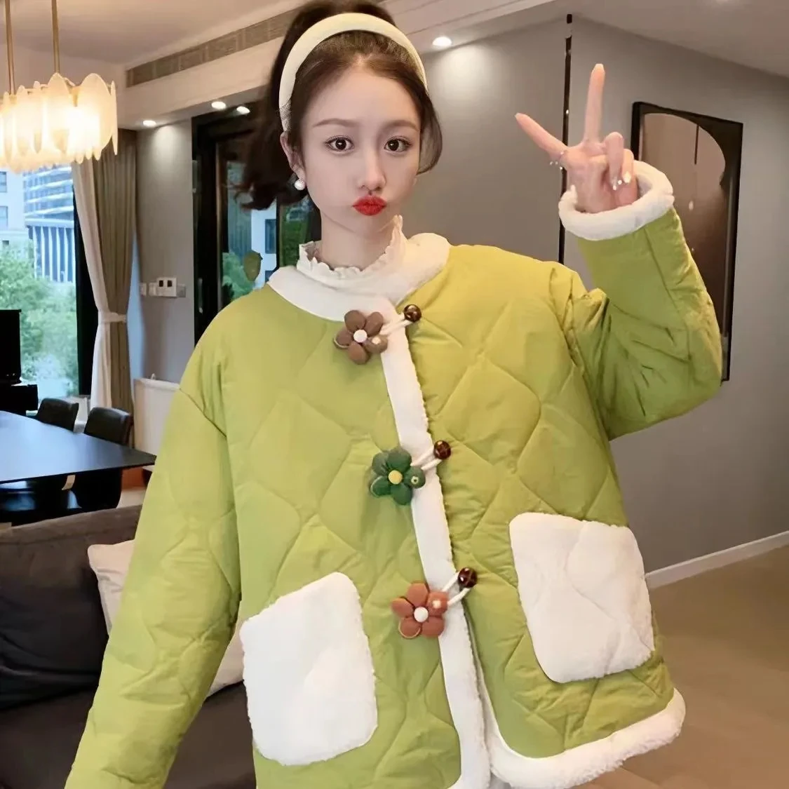 3D Flower Buttons Parkas Women Contrast Color Patchwork Long Sleeve Winter Jackets Female New Arrival Sweet Clothes Coats Femme
3D Flower Buttons Parkas Women Contrast Color Patchwork Long Sleeve Winter Jackets Female New Arrival Sweet Clothes Coats Femme