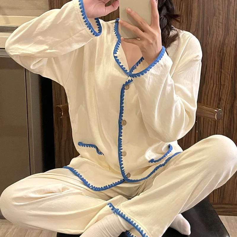 Комплекты пижам с капюшоном для женщин: весенние, из модала, разноцветные, в корейском стиле, с завязками спереди, с короткими рукавами-крылышками, эластичные, красивые.
Комплекты пижам с капюшоном для женщин: весенние, из модала, разноцветные, в корейском стиле, с завязками спереди, с короткими рукавами-крылышками, эластичные, красивые.