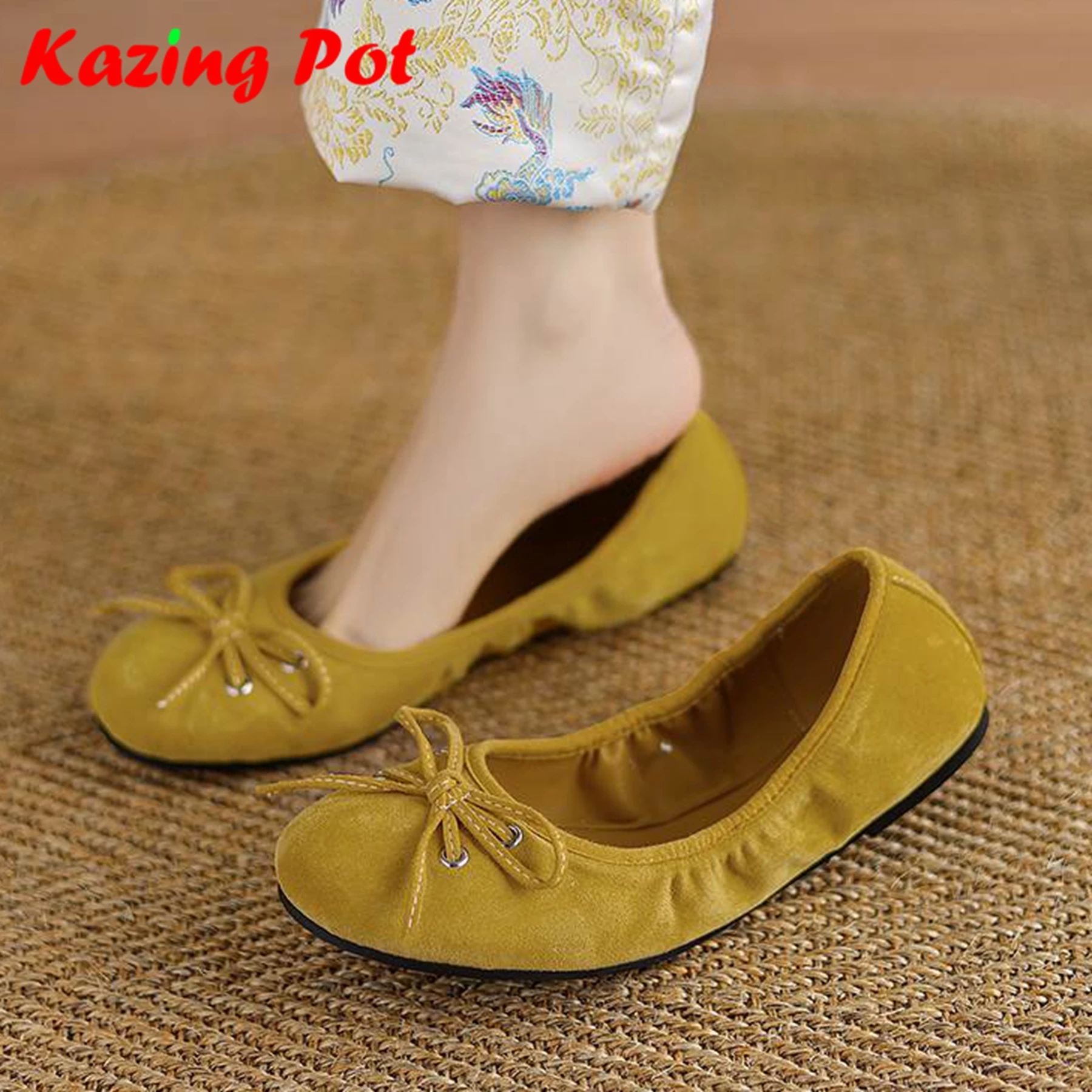 Krazing Pot Sheep Suede Round Toe Women Summer Modern Street Wear Ballet Dancer Shallow Butterfly-knot Pleated Cozy Soft Flats
Krazing Pot Sheep Suede Round Toe Women Summer Modern Street Wear Ballet Dancer Shallow Butterfly-knot Pleated Cozy Soft Flats