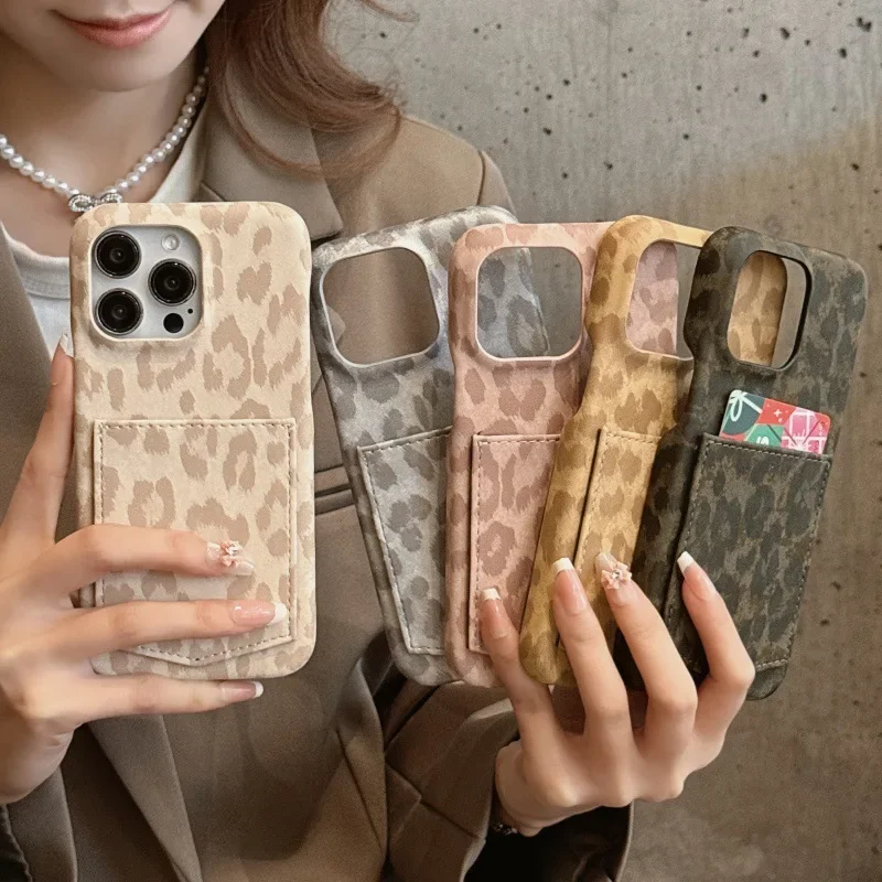 New Phone Case Suitable for iPhone 16promax Leopard Print 15pro Card Insertion 14 Leather 13 Anti Drop 12pro 11 Protective Cover
New Phone Case Suitable for iPhone 16promax Leopard Print 15pro Card Insertion 14 Leather 13 Anti Drop 12pro 11 Protective Cover