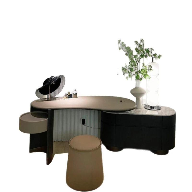American light luxury curved dresser, postmodern simple mansion villa model room makeup table corner cabinet combination
American light luxury curved dresser, postmodern simple mansion villa model room makeup table corner cabinet combination