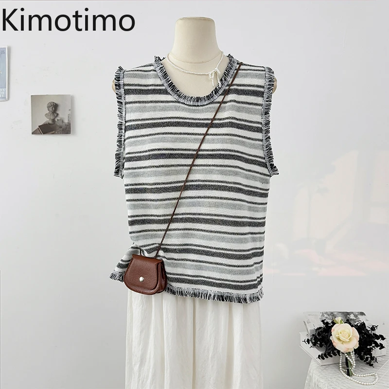 Kimotimo Contrast Color Striped Tassel Knitted Vest Women 2025 Summer Round Neck Sleeveless Pullover Vintage Versatile Sweater
Kimotimo Contrast Color Striped Tassel Knitted Vest Women 2025 Summer Round Neck Sleeveless Pullover Vintage Versatile Sweater