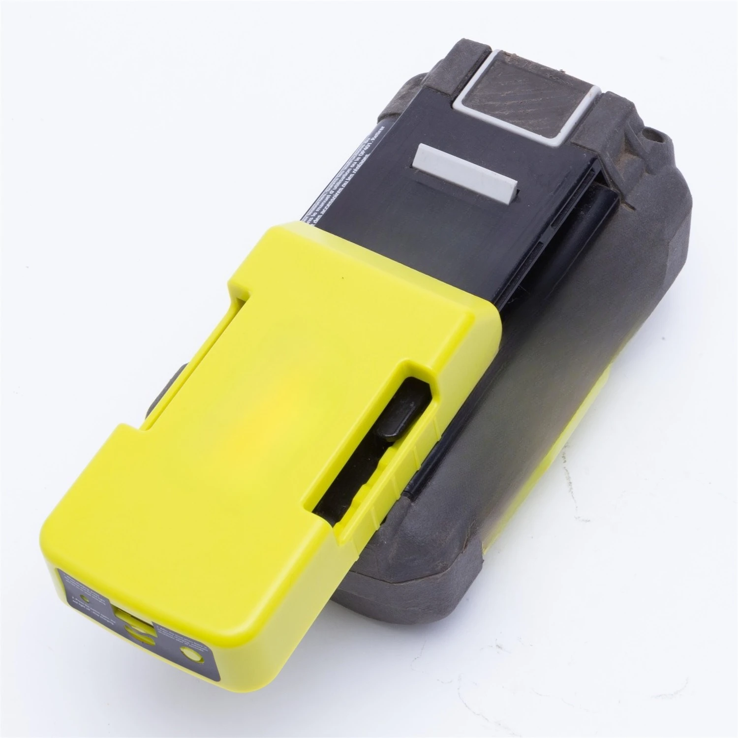 Быстрое зарядное устройство/повербанк для телефона и компьютера, для литиевых аккумуляторов Roybi 40V с поддержкой PD/QC3.0 USB Type-C (без аккумулятора)
Быстрое зарядное устройство/повербанк для телефона и компьютера, для литиевых аккумуляторов Roybi 40V с поддержкой PD/QC3.0 USB Type-C (без аккумулятора)