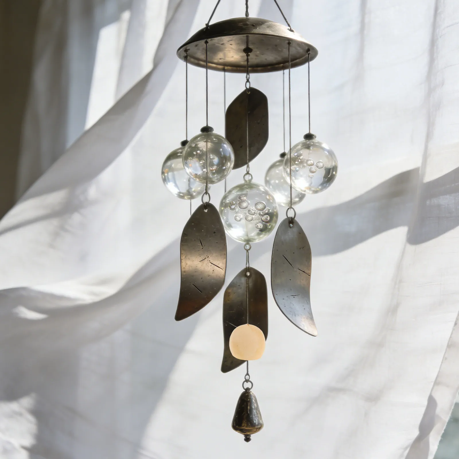 8Pcs Natural Nutshell Wind Chime DIY Charms Hanging Pendants Rustic Texture Soothing Sound Home Decor Craft Supplies Wind Chime
8Pcs Natural Nutshell Wind Chime DIY Charms Hanging Pendants Rustic Texture Soothing Sound Home Decor Craft Supplies Wind Chime