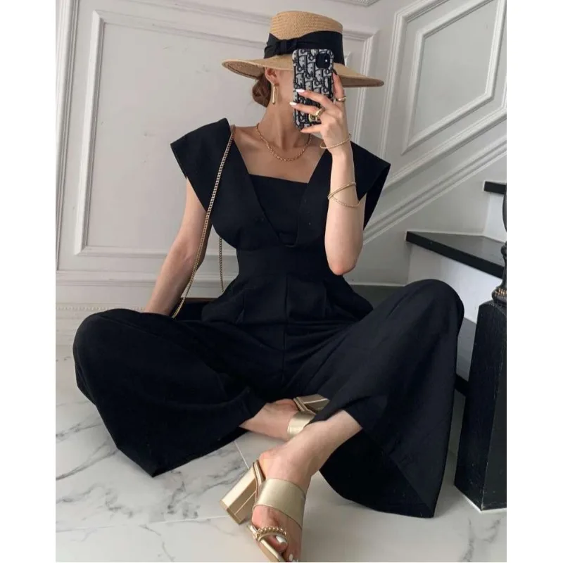 High Waist Pants Korean Style Fashionable Sleeveless Versatile Summer 2026 Ladies High Waist Monokinis Casual Pants
High Waist Pants Korean Style Fashionable Sleeveless Versatile Summer 2026 Ladies High Waist Monokinis Casual Pants