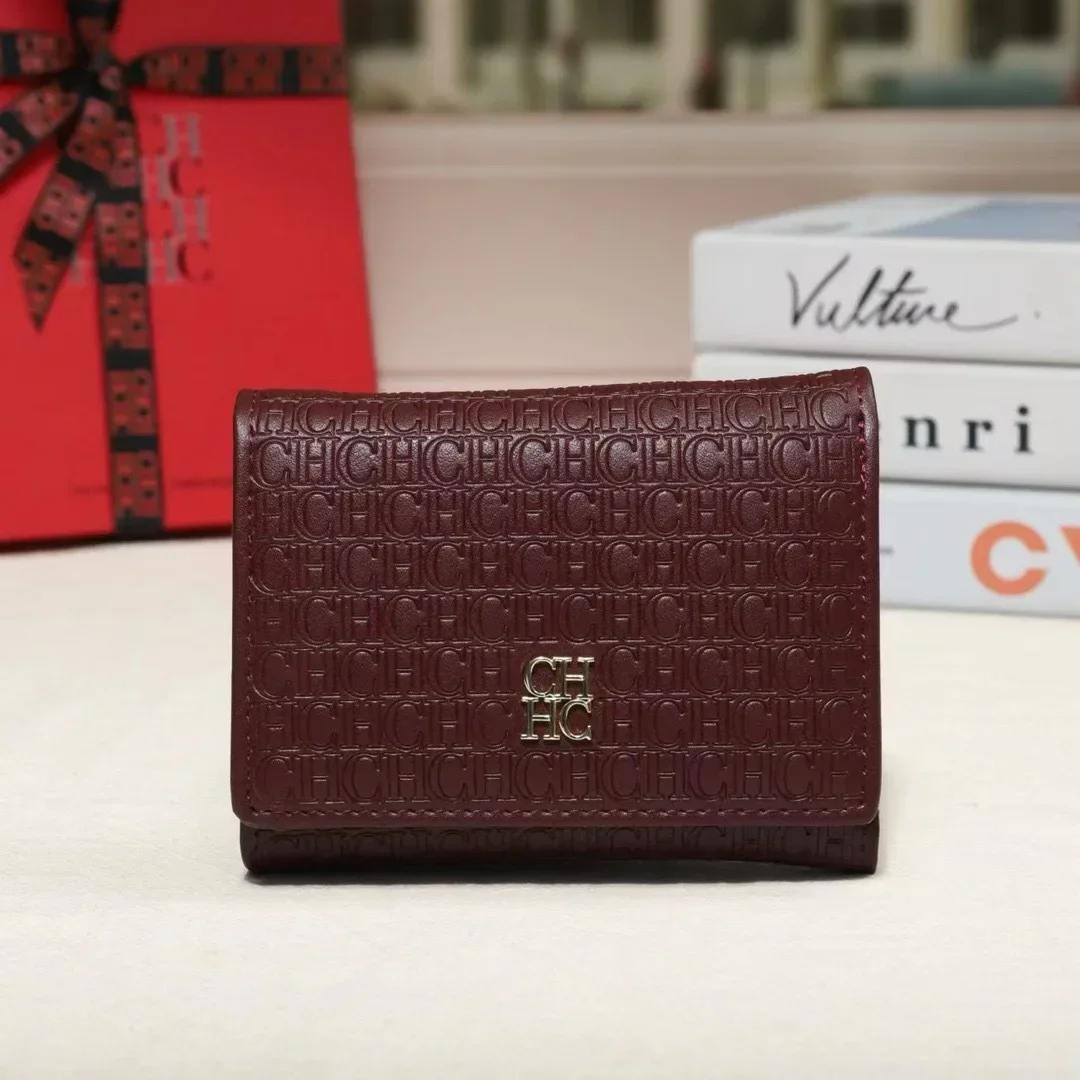 2025 New Luxury Designer Paris Fashion Elegant Handbag in Solid Color with Trendy Design for Business Commuter Women
2025 New Luxury Designer Paris Fashion Elegant Handbag in Solid Color with Trendy Design for Business Commuter Women