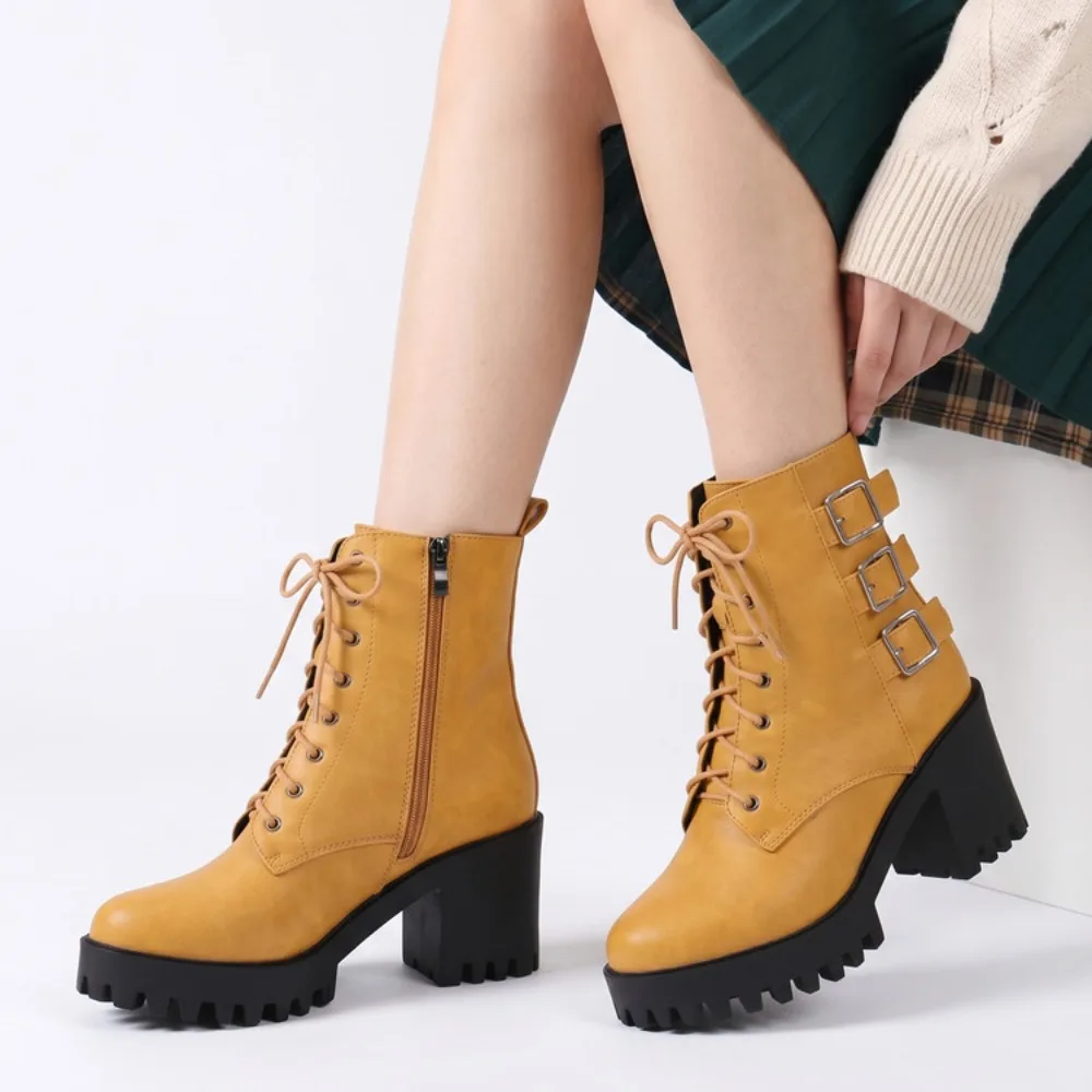 Ladies Ankle Boots Winter 8CM Block Heels Lace Up and Zipper Square Toe Platform Short Boots Gothic Style Buckle Women Shoes
Ladies Ankle Boots Winter 8CM Block Heels Lace Up and Zipper Square Toe Platform Short Boots Gothic Style Buckle Women Shoes