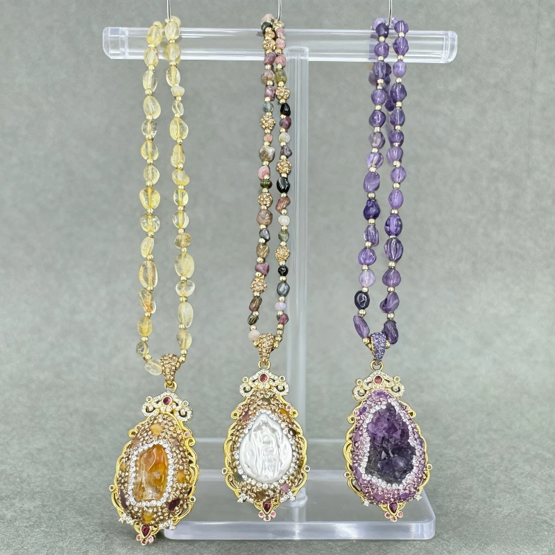 The Energy Yellow Crystal, As The "stone of Wealth", Can Anchor The Wealth Energy and Quickly Manifest Wealth.
The Energy Yellow Crystal, As The "stone of Wealth", Can Anchor The Wealth Energy and Quickly Manifest Wealth.