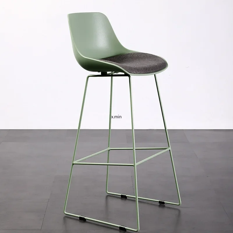 Nordic Light Luxury Simple Texture Plastic Commercial Milk Tea Shop Cafe Bar Chair Bar Desk Chair كرسي Kitchen Bar
Nordic Light Luxury Simple Texture Plastic Commercial Milk Tea Shop Cafe Bar Chair Bar Desk Chair كرسي Kitchen Bar