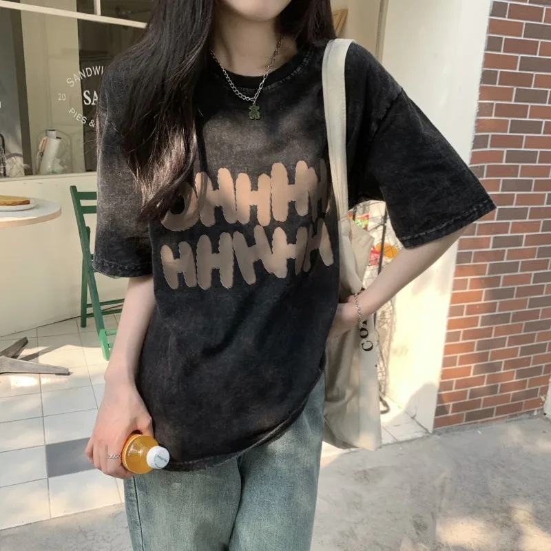 Summer Korean Loose Casual T-shirt Women Vintage Letters Printed Short-sleeved Versatile Y2k Tops Female
Summer Korean Loose Casual T-shirt Women Vintage Letters Printed Short-sleeved Versatile Y2k Tops Female