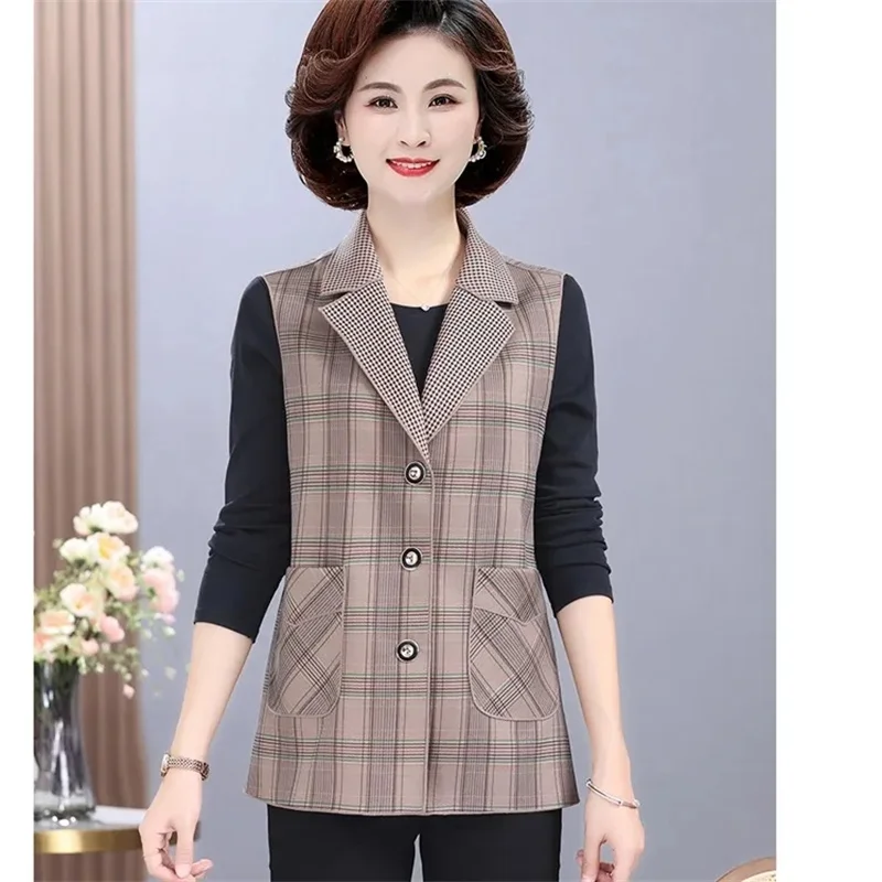 Spring Autumn Women Leisure Sleeveless Jacket Middle Aged Mother Large Size 5XL Waistcoat Coat 2025 Femme Fashion Grid Vest Tops
Spring Autumn Women Leisure Sleeveless Jacket Middle Aged Mother Large Size 5XL Waistcoat Coat 2025 Femme Fashion Grid Vest Tops