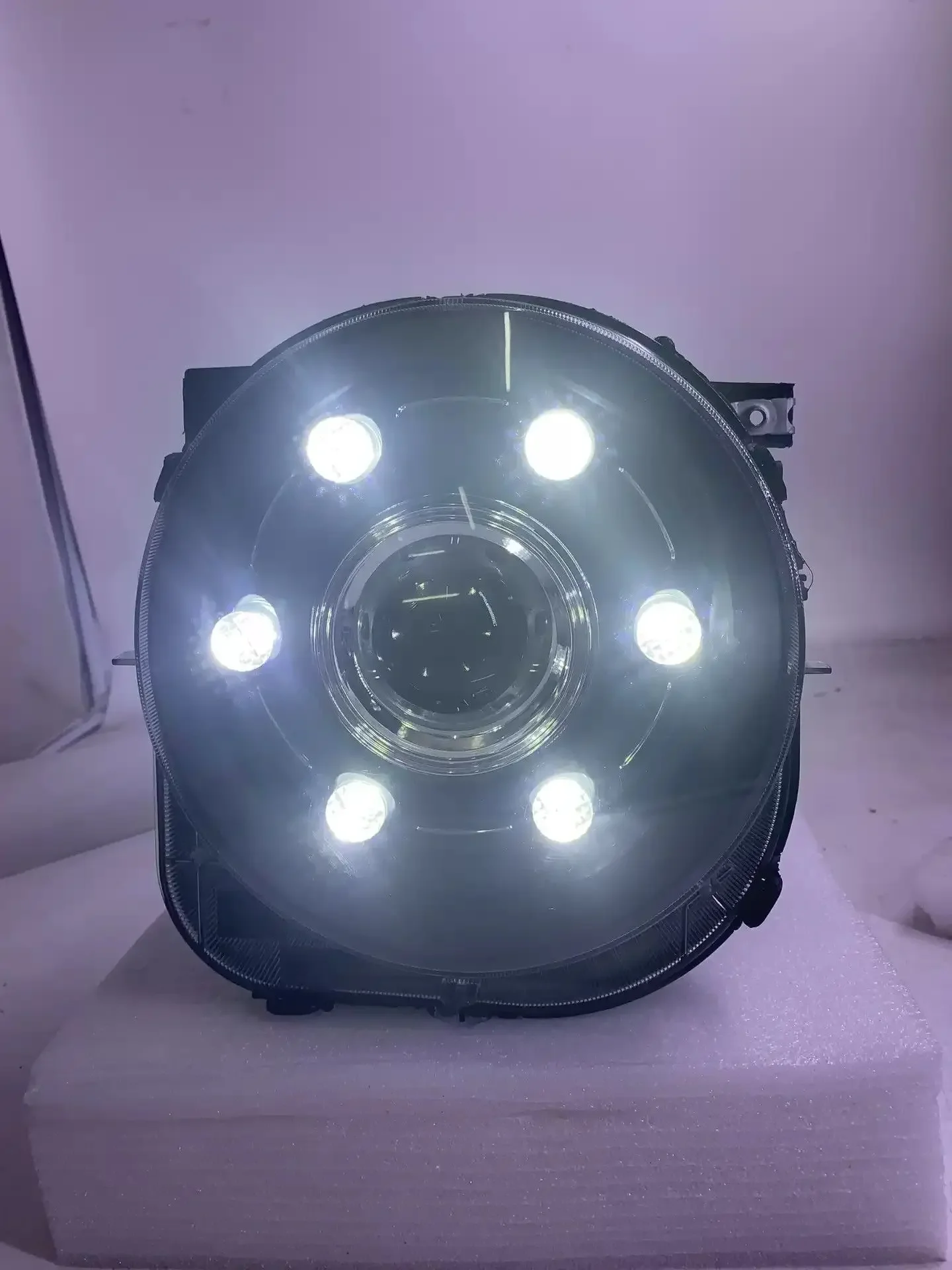 Car HID Headlight Daytime Running DRL Head lamp Low High Beam Turn signal for Jeep Renegade
Car HID Headlight Daytime Running DRL Head lamp Low High Beam Turn signal for Jeep Renegade
