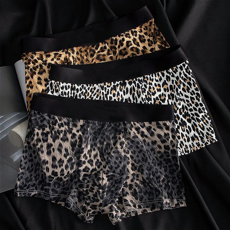 Mens Ice Silk Underwear Shorts Convex Pouch Flat Boxers Leopard Quick Dry Male Underpants Seamless Breathable Swimming Trunks
Mens Ice Silk Underwear Shorts Convex Pouch Flat Boxers Leopard Quick Dry Male Underpants Seamless Breathable Swimming Trunks