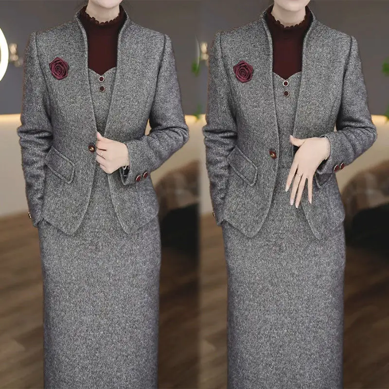 High End Autumn and Winter Dress Set for Women New Korean Version High-end Temperament Simple Suit Dress Set
High End Autumn and Winter Dress Set for Women New Korean Version High-end Temperament Simple Suit Dress Set