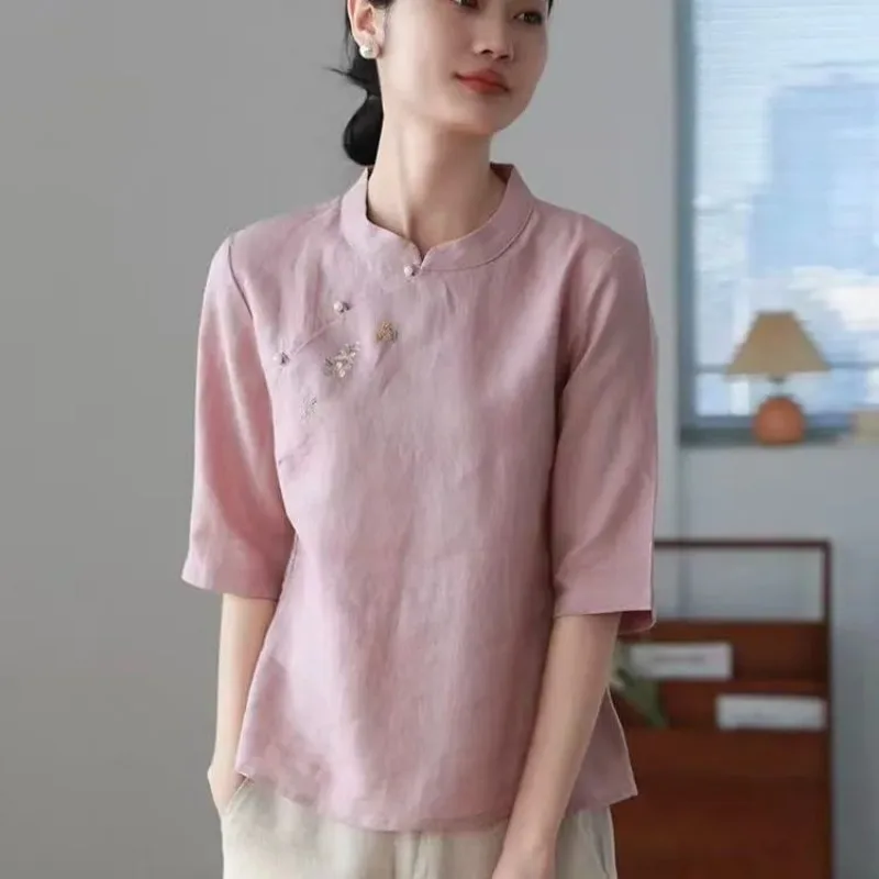 Cotton and Linen New Chinese Style Stand Collar Mid-sleeve Top Literary Retro Summer Loose Shirt
Cotton and Linen New Chinese Style Stand Collar Mid-sleeve Top Literary Retro Summer Loose Shirt