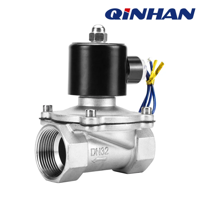 304 stainless steel internal thread solenoid valve normally closed switch valve oil, water and steam valve AC220V/DC24V
304 stainless steel internal thread solenoid valve normally closed switch valve oil, water and steam valve AC220V/DC24V