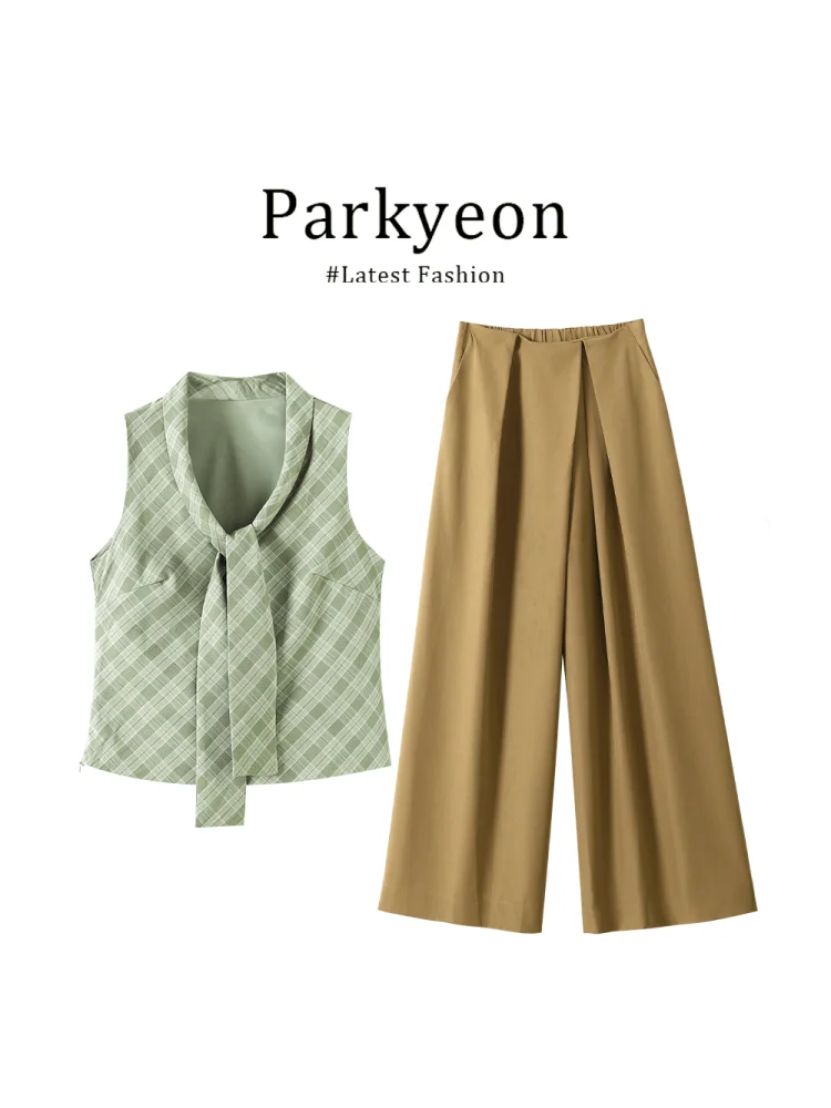 Parkyeon Korean Style Casual Green Plaid Sleeveless Vest Shirt Two-Piece Set Women Summer Fashion Outfit Short Sleeve Flip Co...
Parkyeon Korean Style Casual Green Plaid Sleeveless Vest Shirt Two-Piece Set Women Summer Fashion Outfit Short Sleeve Flip Co...