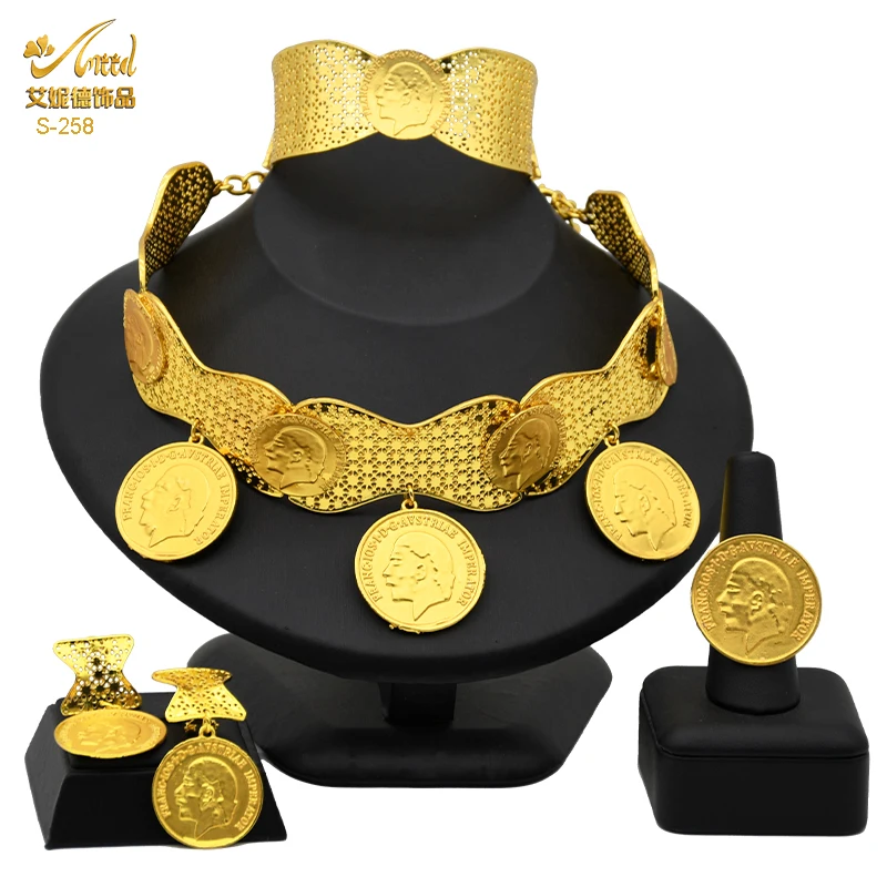 Dubai Gold Plated Jewelry Set For Women Indian Choker Necklaces Wedding Coin Pendants Earring Bridal Hawaiian Nigerian Jewellery
Dubai Gold Plated Jewelry Set For Women Indian Choker Necklaces Wedding Coin Pendants Earring Bridal Hawaiian Nigerian Jewellery