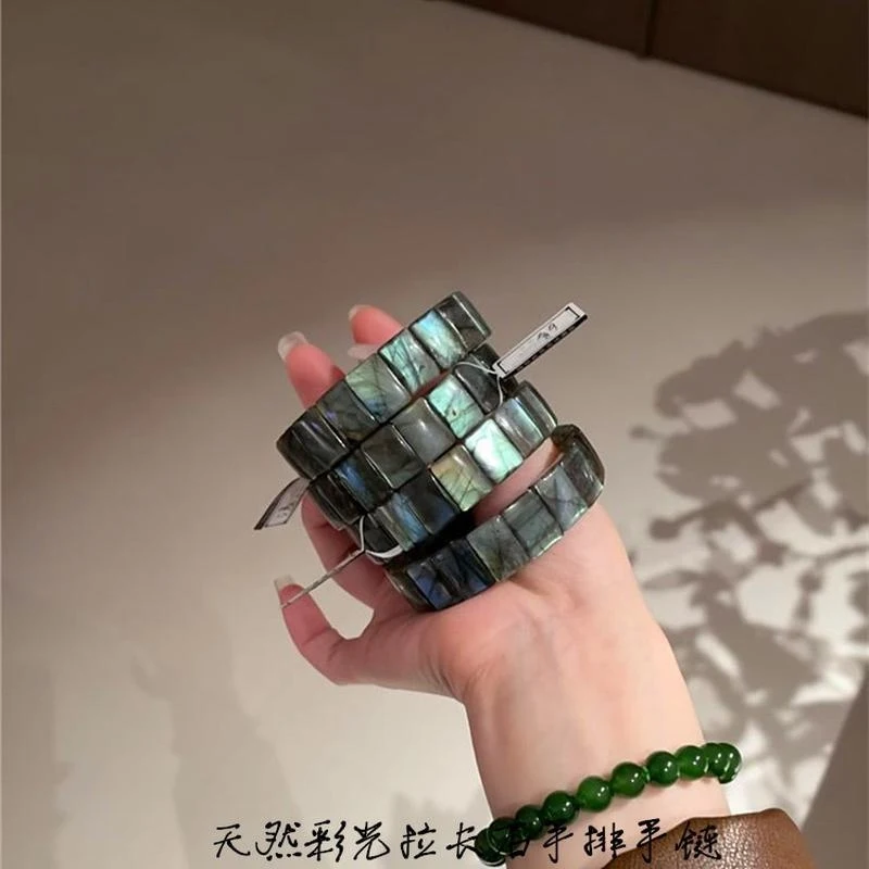 Natural Labradorite Women, Iridescent Gray Moonstone Bracelet
Natural Labradorite Women, Iridescent Gray Moonstone Bracelet