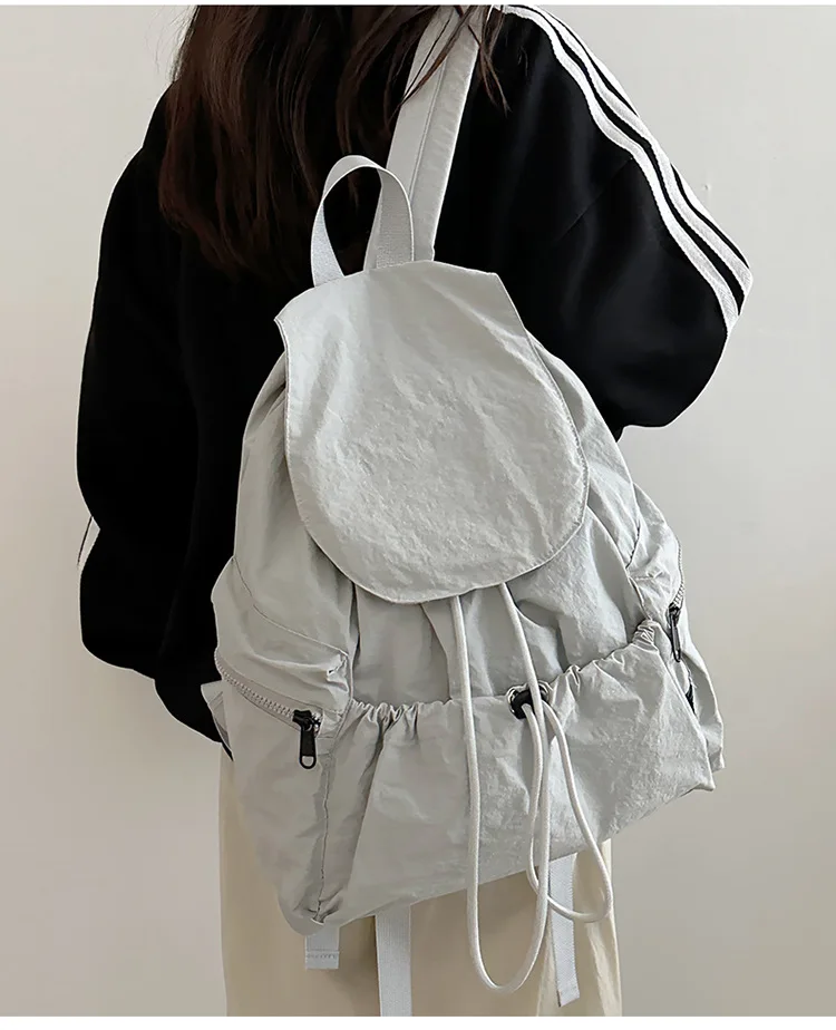 Casual Backpack Women Large Capacity Fashion Junior High School Student Pleat Schoolbag Cloth Bag Korean Travel Backpack 2025
Casual Backpack Women Large Capacity Fashion Junior High School Student Pleat Schoolbag Cloth Bag Korean Travel Backpack 2025