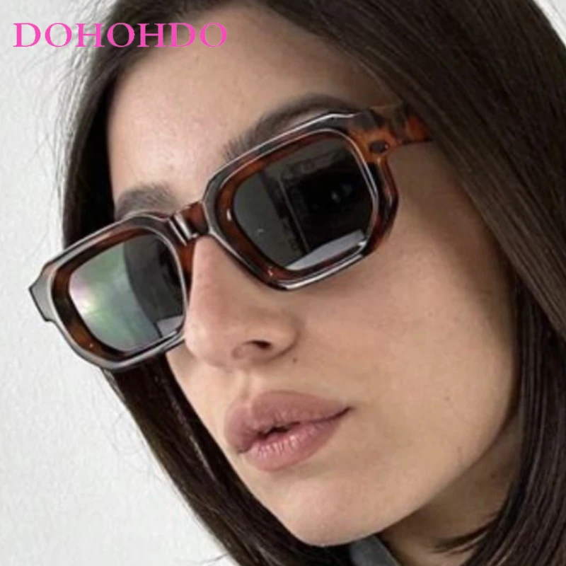 Trend Fashion Brand Designer Square Sunglasses Women Men Retro Luxury Classic Outdoors Travel Driving Shades Sunglasses UV400
Trend Fashion Brand Designer Square Sunglasses Women Men Retro Luxury Classic Outdoors Travel Driving Shades Sunglasses UV400