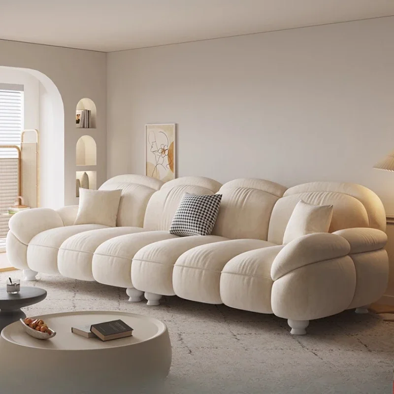 Cream style sofa, light luxury fabric, retro petal small apartment living room skin velvet 
Cream style sofa, light luxury fabric, retro petal small apartment living room skin velvet