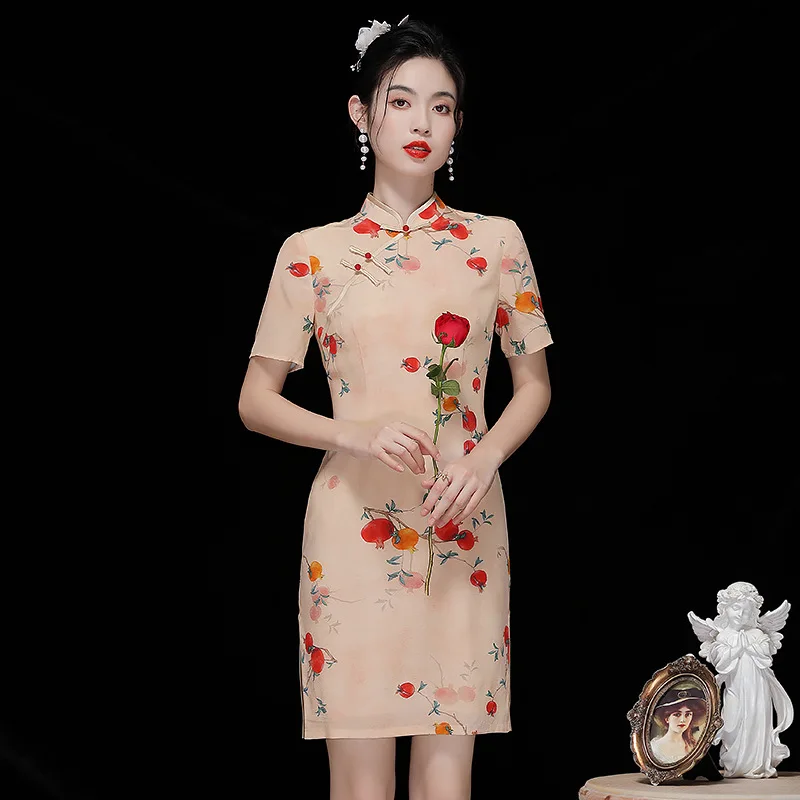 Summer Dress Women Vintage Chinese Style High Quality Silk Printed Stand Collar Short Sleeve Elegant Improved Cheongsam
Summer Dress Women Vintage Chinese Style High Quality Silk Printed Stand Collar Short Sleeve Elegant Improved Cheongsam