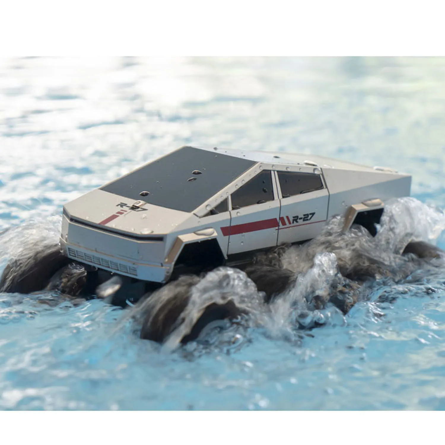 RTR RC Pickup Truck 1/18 2.4G Model Q218 8*8 Amphibious All Terrain Controlled Off Road Car Stunt Vehicle 360 Rotation Radio Toy
RTR RC Pickup Truck 1/18 2.4G Model Q218 8*8 Amphibious All Terrain Controlled Off Road Car Stunt Vehicle 360 Rotation Radio Toy