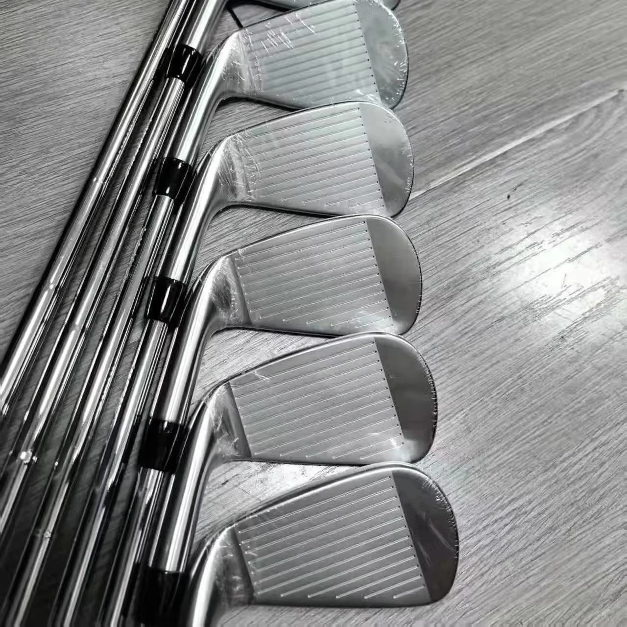 Men's 100 Forged Golf Iron Set - Steel Shaft High Forgiveness & Precision
Men's 100 Forged Golf Iron Set - Steel Shaft High Forgiveness & Precision