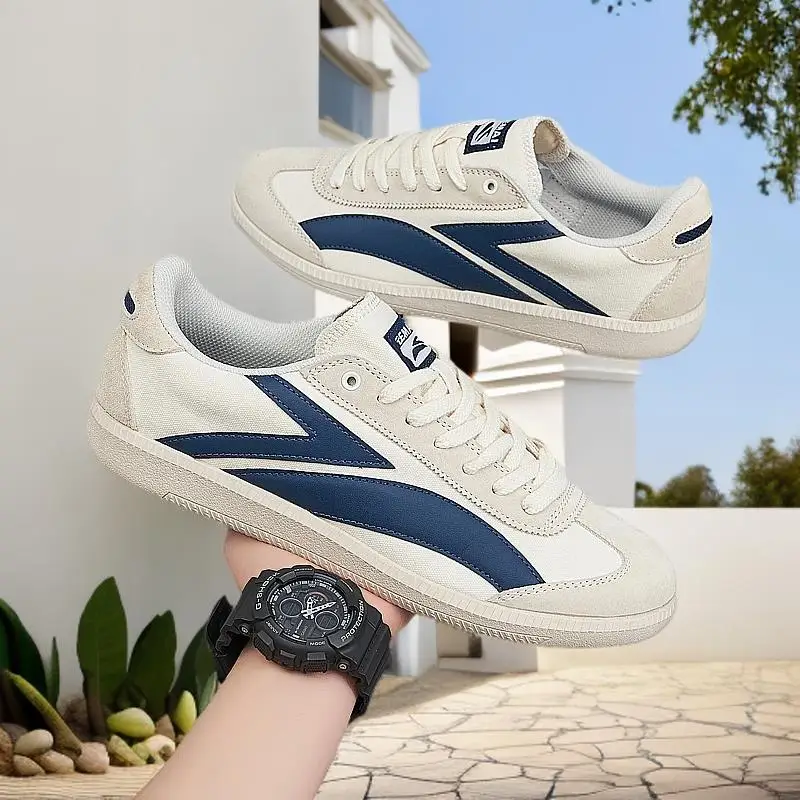 Couple leisure sports Gaobang sports basketball shoes with flat bottoms, lightweight and comfortableCC
Couple leisure sports Gaobang sports basketball shoes with flat bottoms, lightweight and comfortableCC
