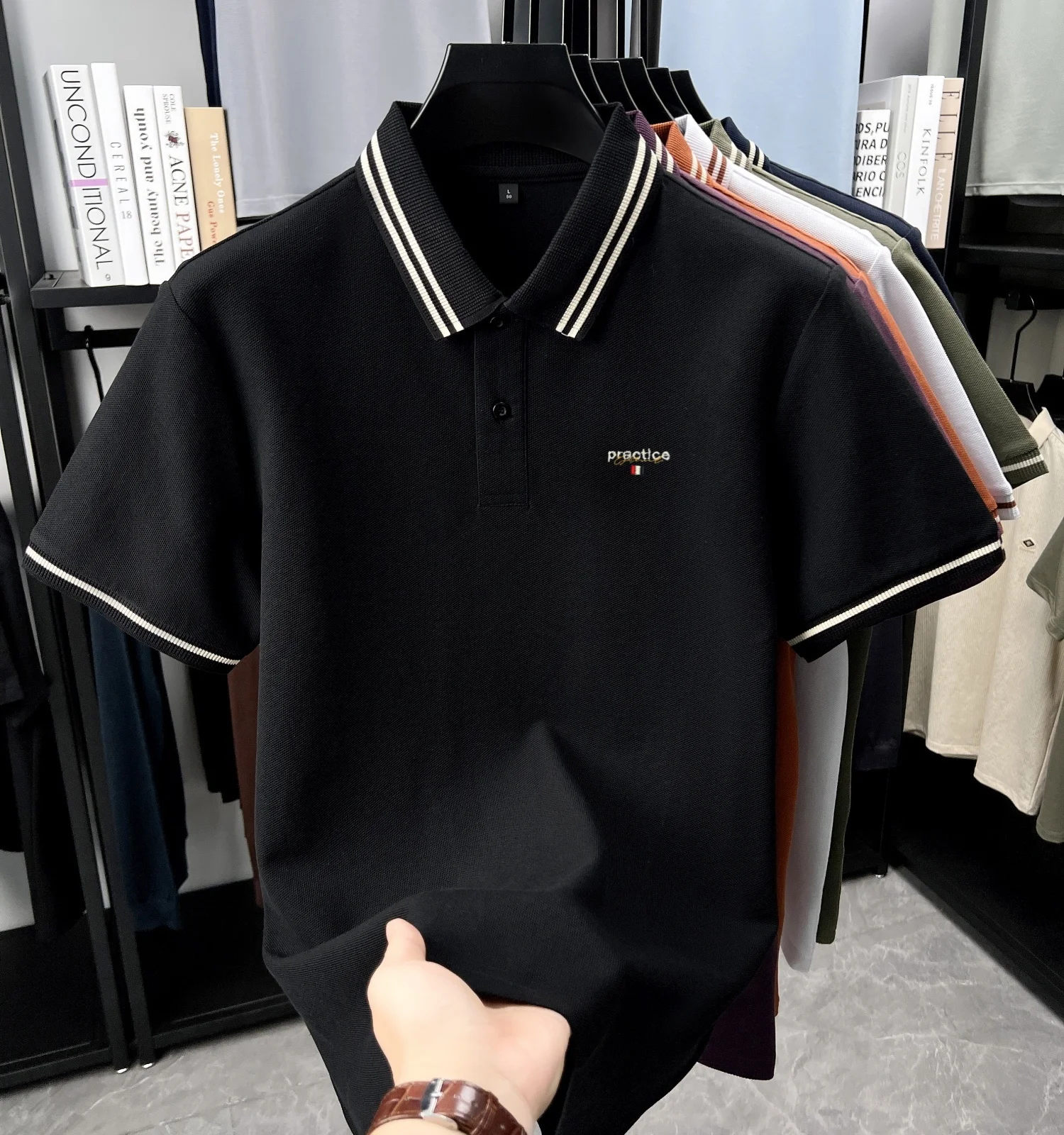 100% pure cotton summer men's original custom embroidered short sleeve new fashion hot selling polo shirt breathable T-shirt top
100% pure cotton summer men's original custom embroidered short sleeve new fashion hot selling polo shirt breathable T-shirt top