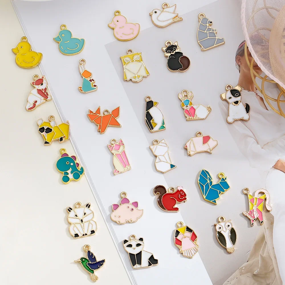 Cartoon oil-dripping animals, creative diy jewelry accessories, oil-dripping alloy fashionable clothing accessories 
Cartoon oil-dripping animals, creative diy jewelry accessories, oil-dripping alloy fashionable clothing accessories