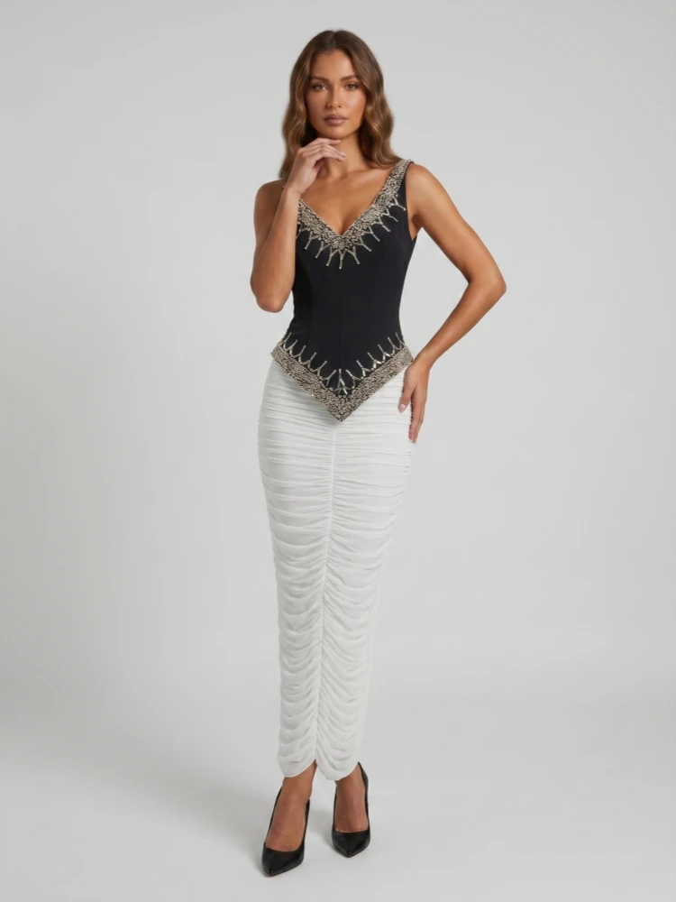 Women Mesh Skirt Two Piece Set Sexy Sleeveless Diamonds Beaded Top + Ruched Folds Long Slim Skirt Suits Evening Cocktail Set
Women Mesh Skirt Two Piece Set Sexy Sleeveless Diamonds Beaded Top + Ruched Folds Long Slim Skirt Suits Evening Cocktail Set