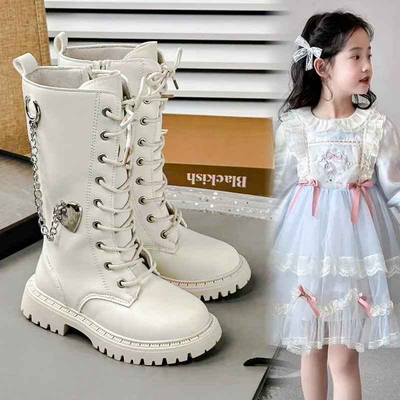 Children's Fashion Knee High Boots Kids Boots with Metal Chain Heart Charm Non-Slip Thick Sole Autumn Winter Girls Boys Shoes
Children's Fashion Knee High Boots Kids Boots with Metal Chain Heart Charm Non-Slip Thick Sole Autumn Winter Girls Boys Shoes