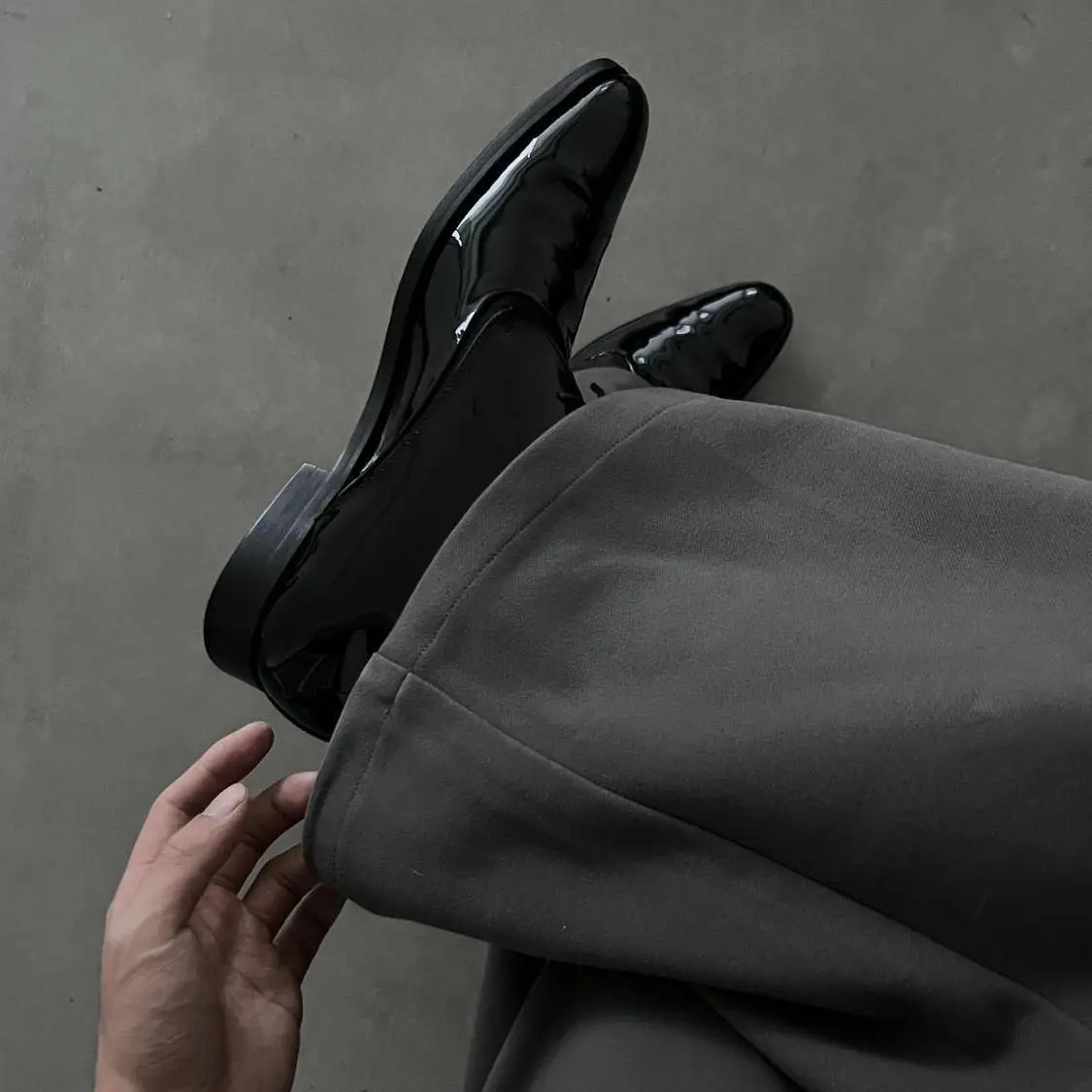 Leather Shoes Men's Casual Commuter Thick Bottom Bright Surface round Head Business Formal Men's Shoes Black Leather
Leather Shoes Men's Casual Commuter Thick Bottom Bright Surface round Head Business Formal Men's Shoes Black Leather
