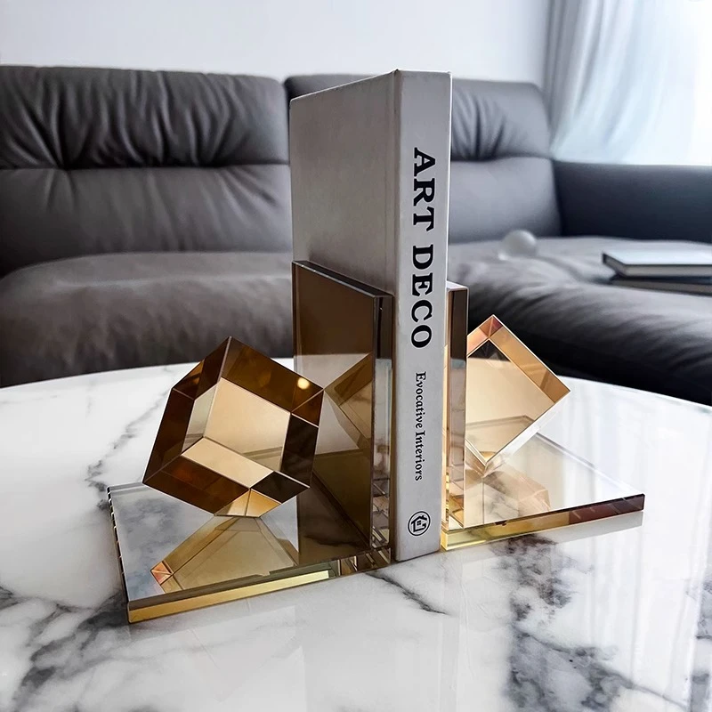 Crystal Cube Office Desk Bookends Elegant European Book Holder Modern Bookstand Decor for Living Room Showcase Home Decoration
Crystal Cube Office Desk Bookends Elegant European Book Holder Modern Bookstand Decor for Living Room Showcase Home Decoration