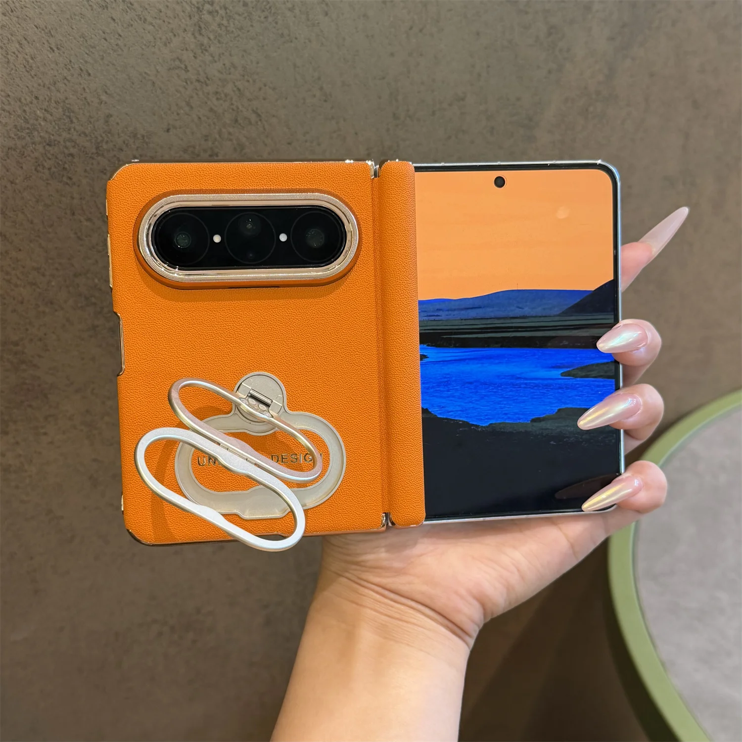 Foldable phone case for Huawei Pura X Max, with freely adjustable stand, drop-proof and scratch-resistant
Foldable phone case for Huawei Pura X Max, with freely adjustable stand, drop-proof and scratch-resistant