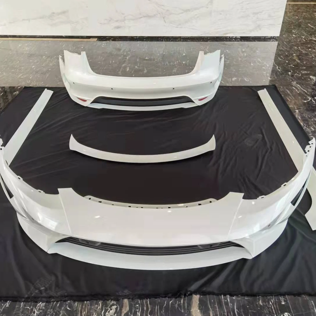 Комплект обвеса из полипропилена для Tesla Model 3, версия Assassin, высококачественный спойлер-бампер Bodykit, аксессуары для модификации автомобиля.
Комплект обвеса из полипропилена для Tesla Model 3, версия Assassin, высококачественный спойлер-бампер Bodykit, аксессуары для модификации автомобиля.