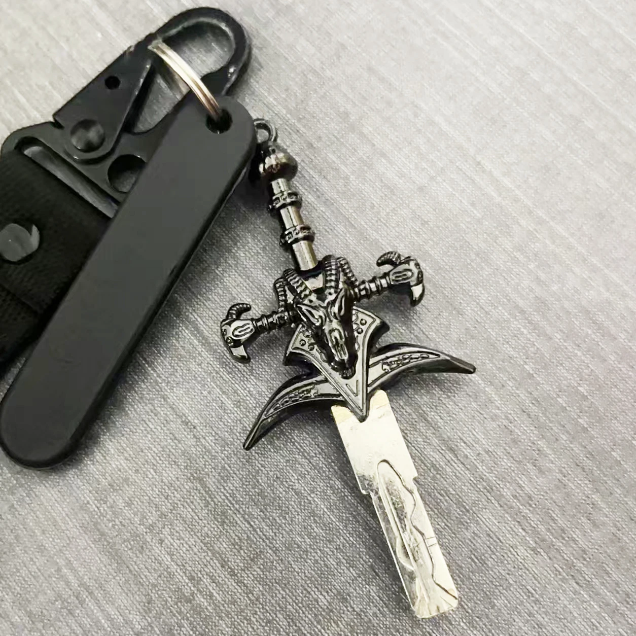 DIY креативная модификация головки ключа, необходимая ручная полировка держателя ключей, автомобильный ключ, мотоцикл, ключ для дома, комнаты, ремонт ручки
DIY креативная модификация головки ключа, необходимая ручная полировка держателя ключей, автомобильный ключ, мотоцикл, ключ для дома, комнаты, ремонт ручки