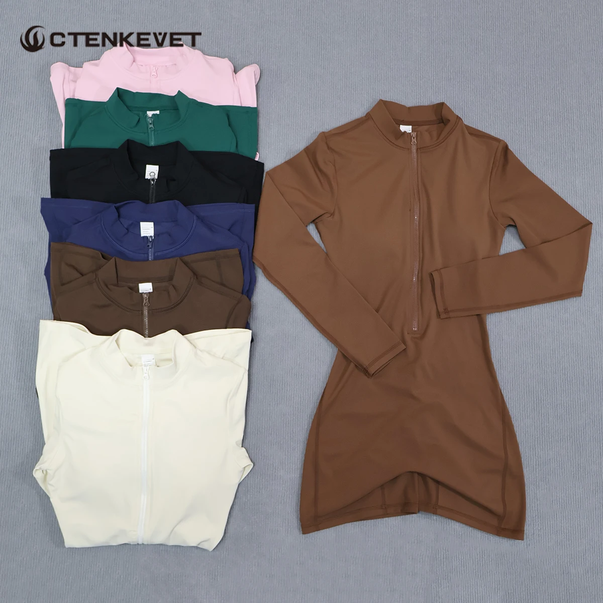 Женский летний спортивный комбинезон с молнией до середины груди и V-образным вырезом на спине, дышащая одежда для активного отдыха, фитнеса и подтяжки ягодиц
Женский летний спортивный комбинезон с молнией до середины груди и V-образным вырезом на спине, дышащая одежда для активного отдыха, фитнеса и подтяжки ягодиц