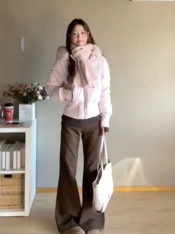 Корейская хлопковая шутка с капюшоном Sle Thiened, уникальная привлекательная заводская верхняя одежда для женщин, зимняя мода 2025
Корейская хлопковая шутка с капюшоном Sle Thiened, уникальная привлекательная заводская верхняя одежда для женщин, зимняя мода 2025