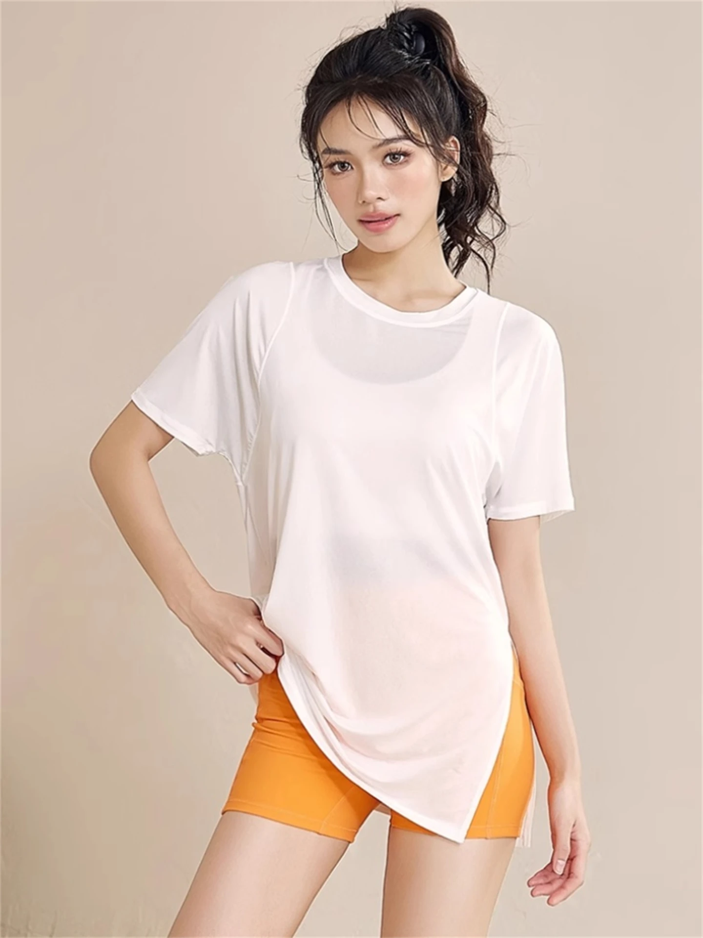 Women's Fitn Clothing ort Sve Loose Lightweight Qui Dry Yoga Running Slimming Summer T-irt Korean Sle round Ne
Women's Fitn Clothing ort Sve Loose Lightweight Qui Dry Yoga Running Slimming Summer T-irt Korean Sle round Ne